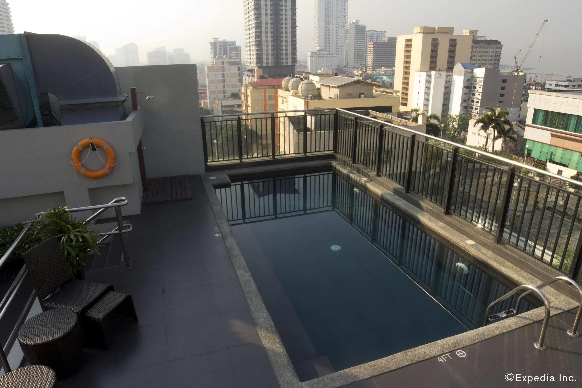 อาเมลี โฮเต็ล มะนิลา Hotel ภายนอก รูปภาพ